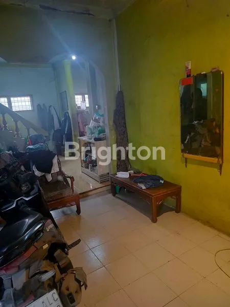 image JUAL RUMAH LAMA JALAN KRAKATAU MEDAN (3)