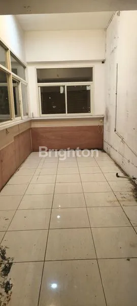 image RUKO STRATEGIS DERAH KOMERSIAL EMBONG MALANG DEKAT TUNJUNGAN PLAZA  (4)