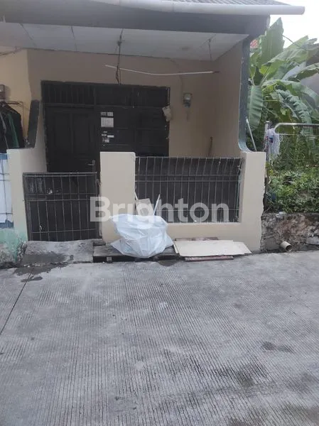 image DIJUAL RUMAH MUNGIL DURI KOSAMBI JAKARTA BARAT DEKAT MAL PURI INDAH,MAL LIPPO PURI,LOKASI STRATEGIS (1)