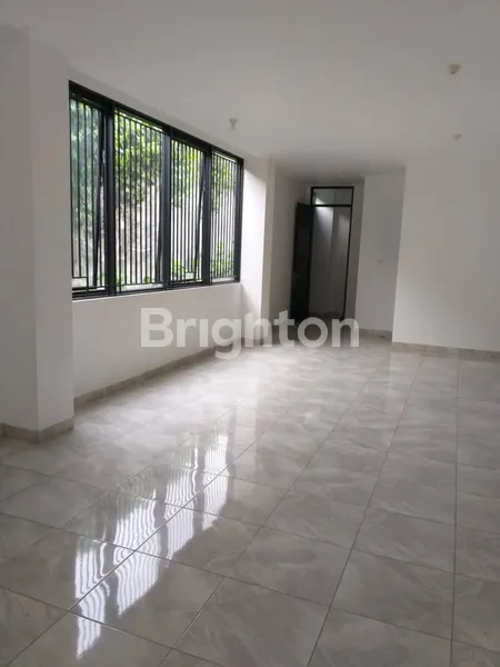 image RUKO 4 LT BARU GRESS WIJAYA KUSUMA SURABAYA, CCK UTK KANTOR TOKO DLL (4)