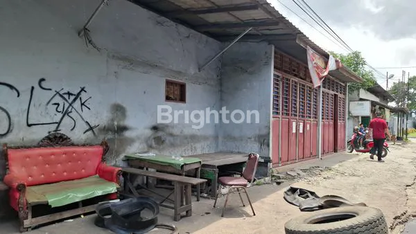 image JALAN BESAR YOSUDARSO MEDAN LABUHAN RUMAH COCOK UNTUK USAHA (2)