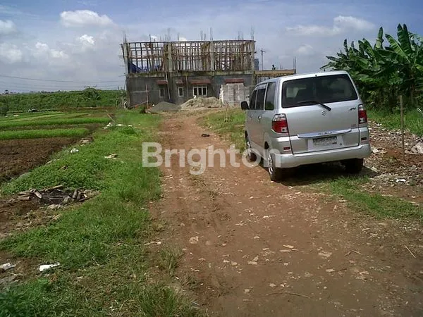 image TANAHB SIAP BANGUN DI ISLAMIC VILLAGE BSD – SUDAH ADA BANGUNAN SETENGAH JADI, LOKASI STRATEGIS!”\\N\\N (3)