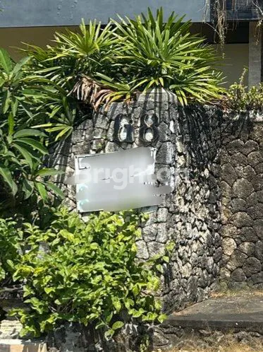 image PERUMAHAN EKSKLUSIF DI NUSA DUA! RUMAH 2 LANTAI DENGAN 4 KAMAR TIDUR (1)