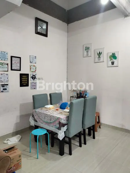 image RUMAH SHM LT 108 LB 150 SIAP HUNI (4)