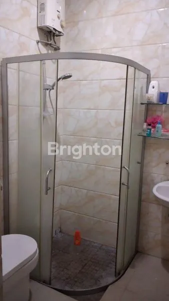 image RUMAH MEWAH LOKASI STRATEGIS (5)