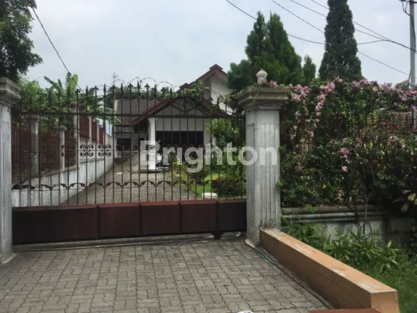 image VILLA RUMAH PRIGEN NOL JALAN RAYA HANYA 5 MENIT KE CIMORY (3)