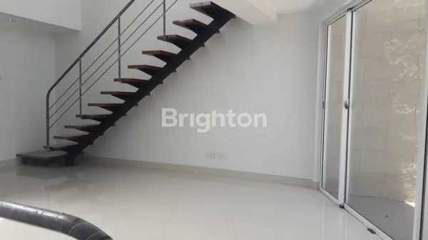 image RUMAH MODERN BINTARO JAYA - DISCOVERY ALUVIA (5)