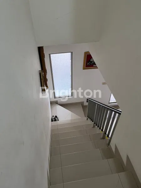 image DIJUAL RUMAH MURAH 2LT SEBERANG MALL TAMAN GALAXY (3)