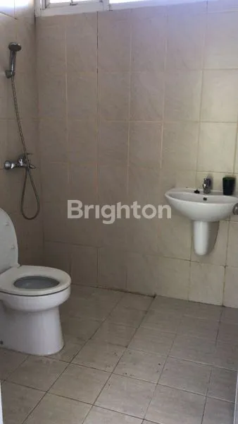 image RUMAH MEWAH SEWA, FASILITAS LENGKAP ALAYA (8)