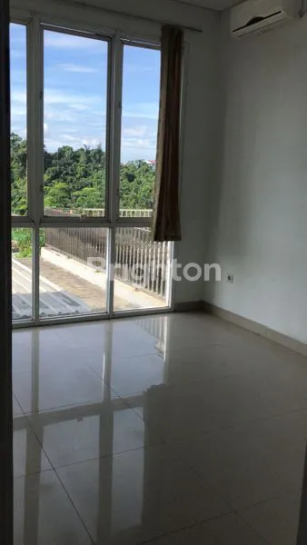 image RUMAH MEWAH SEWA, FASILITAS LENGKAP ALAYA (6)