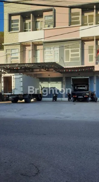 JUAL 4 RUKO 3 LANTAI LT 903M² SUMBAWA