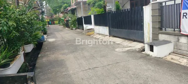image RUMAH NYAMAN HADAP TIMUR LT 105M² (2)