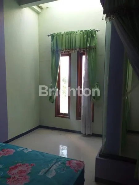 image RUMAH 2 LANTAI + KANTOR DI DELANGGU (4)