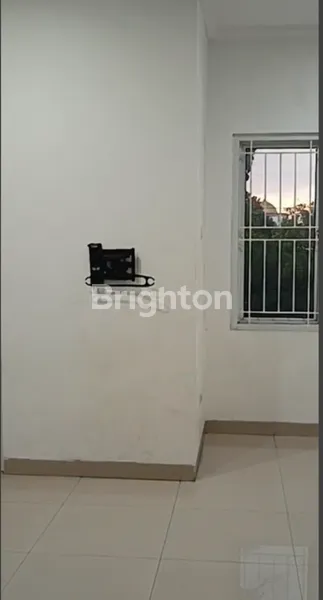 image DIJUAL RUKO 2½ LANTAI JALAN RAYA KALIMULYA, CILODONG, DEPOK – COCOK USAHA & INVESTASI (6)