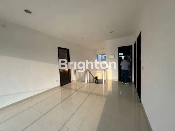 image RUMAH PIK GOLF ISLAND PIANO 12X25 HOEK VIEW DANAU (4)