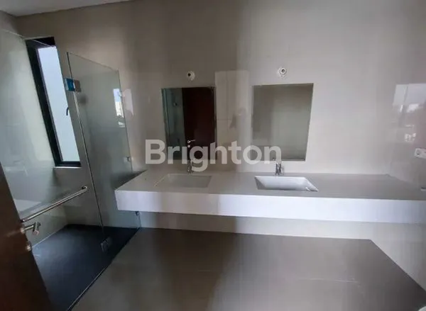 image HUNIAN EKSKLUSIF LT 300M² DI ELDORA (6)