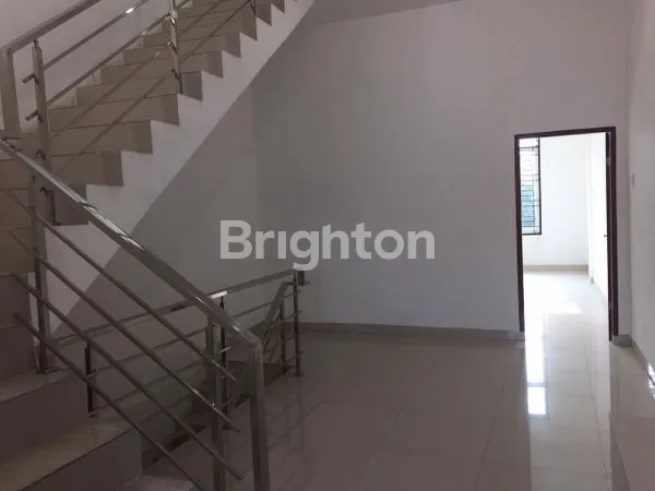 image RUKO JL.DANAU JEMPA 3,5 LANTAI DI MEDAN BARAT, LT 68M² (5)