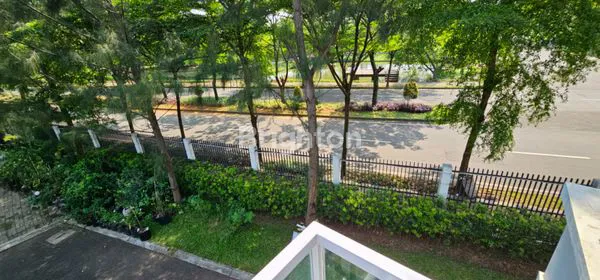 image RUMAH HOOK LAVON SWAN CITY VIEW DANAU (5)