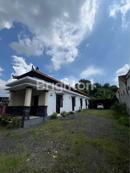 image TANAH 300 M2 BONUS 4 KAMAR DI DENPASAR TIMUR (2)