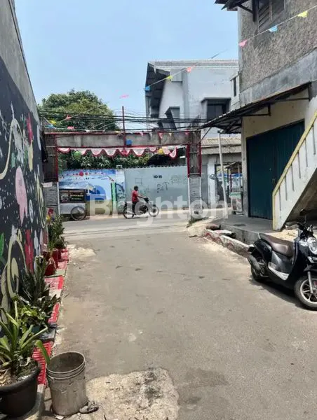 image RUMAH KONTRAKAN 2 LANTAI CENGKARENG (7)