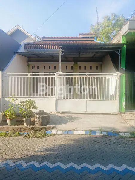 image RUMAH SAMPING TOLL DENGAN KAMAR BESAR (2)