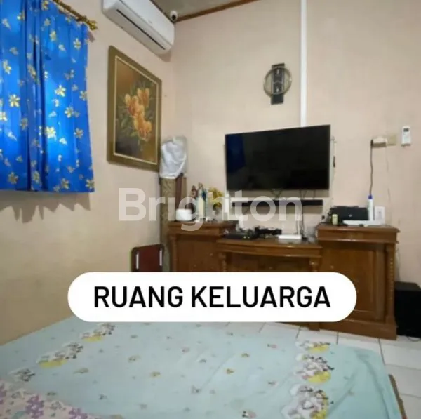 image RUMAH SHM LT 205M² DEKAT TOL CISALAK (4)