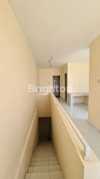 image RUKO MURAH LOKASI PREMIUM DI PIK JAKUT.COCOK UNTUK USAHA. (8)