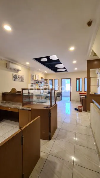 RUKO MURAH LOKASI PREMIUM DI PIK JAKUT.COCOK UNTUK USAHA.