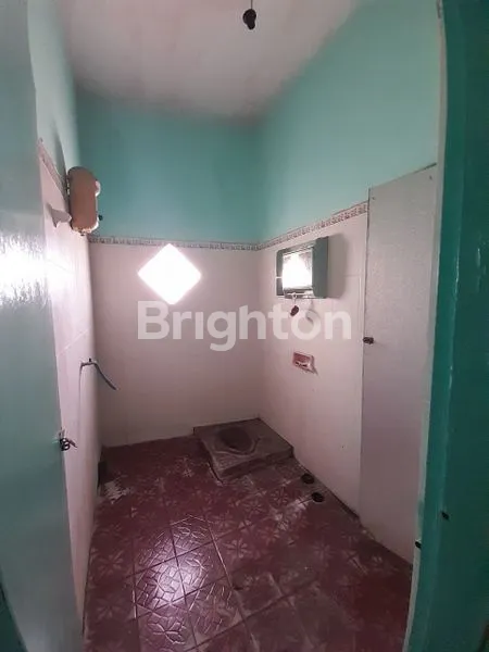 image RUMAH MEWAH 4KT DEKAT SEKOLAH & PERKANTORAN (7)