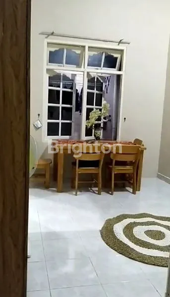 image RUMAH CANTIK TERAWAT FULLY FURNISHED SIAP HUNI (4)