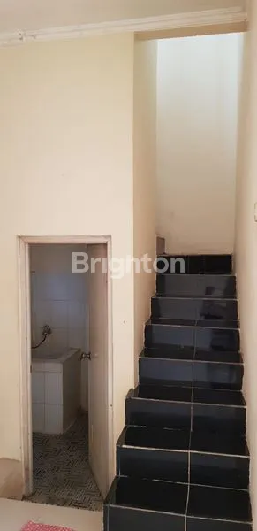 image RUMAH 2 LANTAI DI GREENLAKE WONOREJO RUNGKUT SURABAYA, SIAP HUNI! (6)