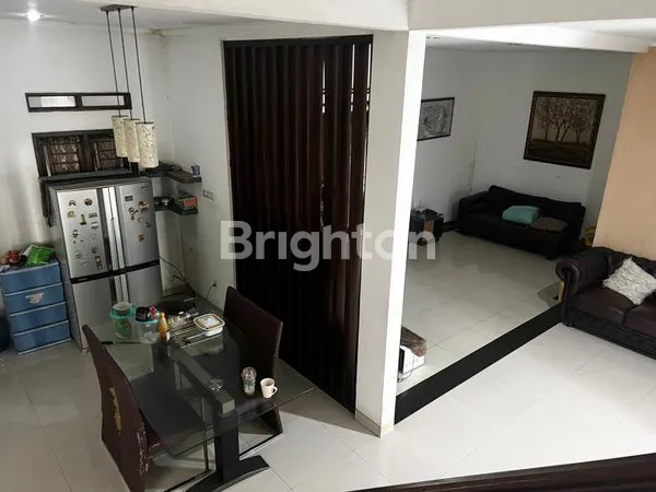 image RUMAH LUAS & NYAMAN DIJUAL DAN DISEWAKAN DI KEMANG PRATAMA 3 BEKASI (4)