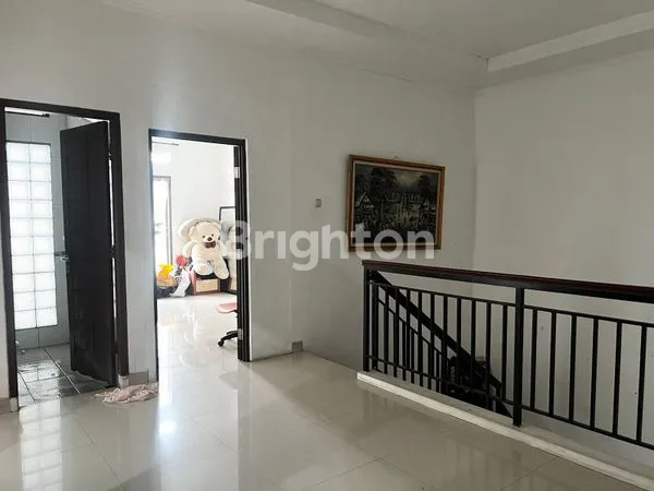 image RUMAH LUAS & NYAMAN DIJUAL DAN DISEWAKAN DI KEMANG PRATAMA 3 BEKASI (6)