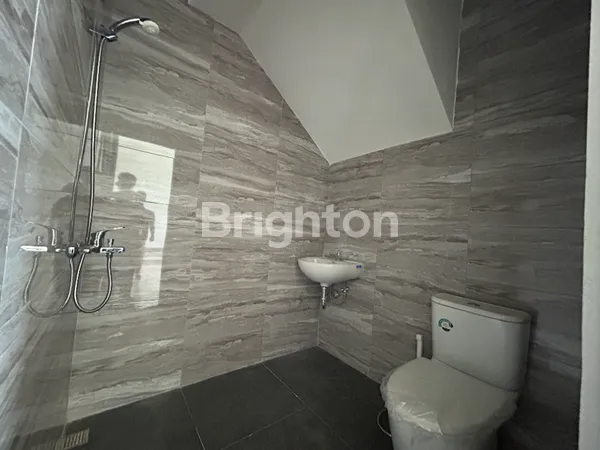 image RUMAH 2 LANTAI SUPER STRATEGIS DI KOTA BOGOR (5)