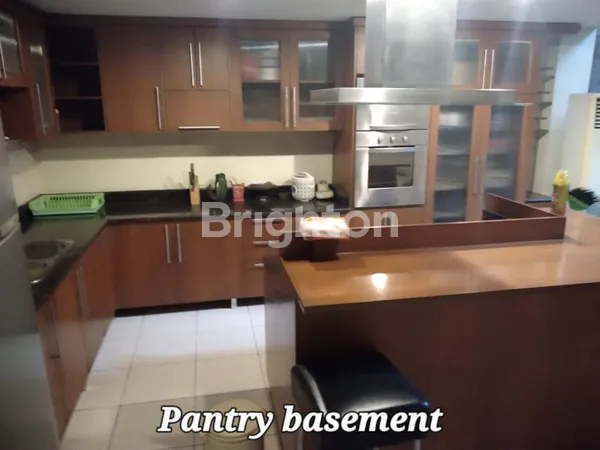 image RUMAH MEWAH SIAP HUNI DI REMPOA -CIPUTAT-TANGERANG SELATAN  (5)