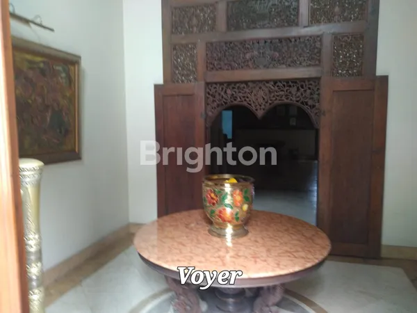 image RUMAH MEWAH SIAP HUNI DI REMPOA -CIPUTAT-TANGERANG SELATAN  (7)