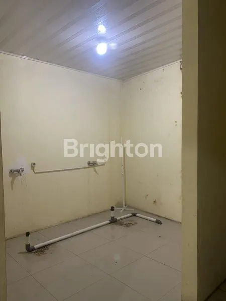 image RUKO 2,5 LANTAI SIAP PAKAI DI KEMANG PRATAMA BEKASI (4)