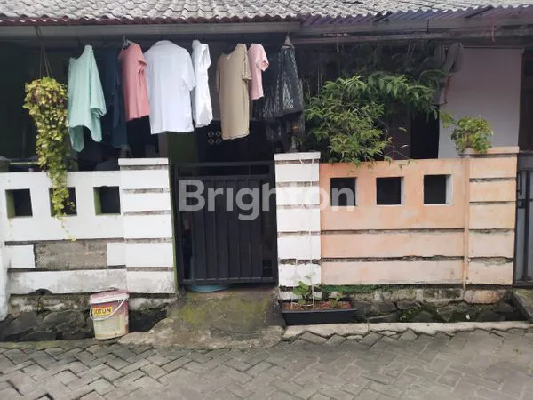 image INVESTASI RUMAH KONTRAKAN 6 UNIT DI KREO (3)