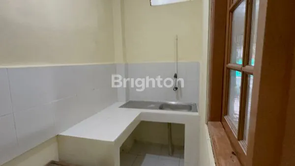 image DIJUAL RUMAH 1,5 LANTAI DI KELAPA GADING JAKARTA UTARA  (6)