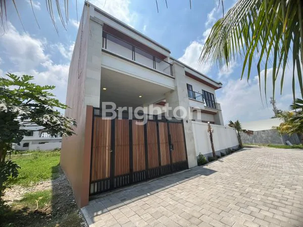 image BRAND NEW VILLA MODERN DI MUNGGU – VIEW SAWAH & LOKASI STRATEGIS!\N (2)