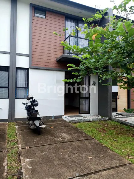 image DIJUAL RUMAH CENDANA PEAK LIPPO KARAWACI UTARA TANGERANG (1)