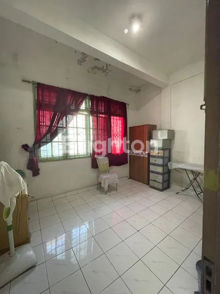 image JUAL RUMAH JLN PUKAT 5 GG JAMBU (2)