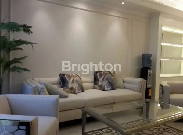 image APARTEMEN 3 BR MEWAH KUNINGAN, LUXURY FULL FURNISHED • LOKASI PREMIUM • SIAP HUNI (1)