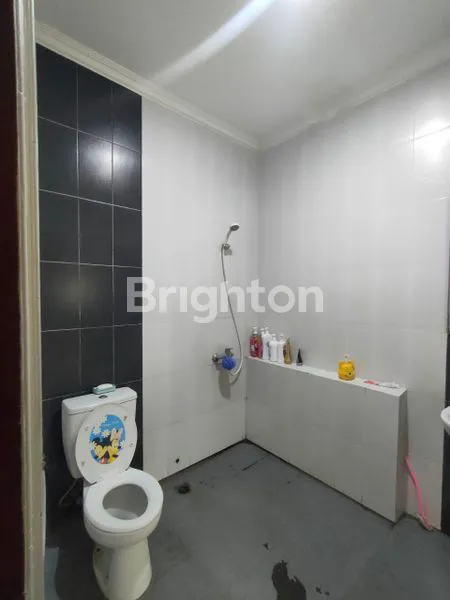 image RUMAH 2 LANTAI DI DARMO PERMAI SURABAYA, SIAP HUNI! (7)