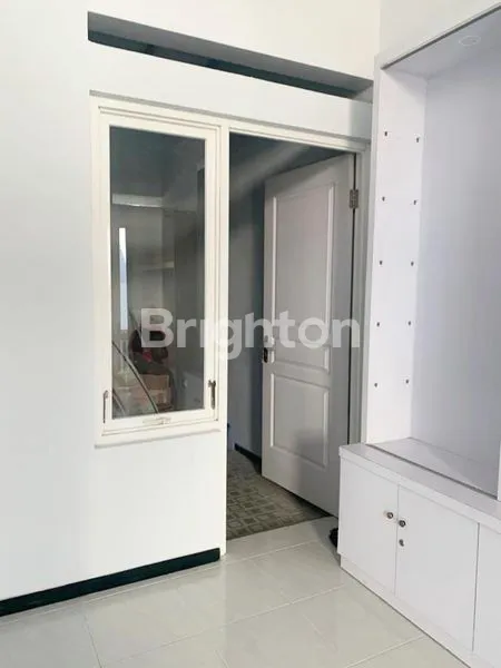 image RUMAH DISEWAKAN 2 LANTAI DI AREA JOYOAGUNG KOTA MALANG (1)