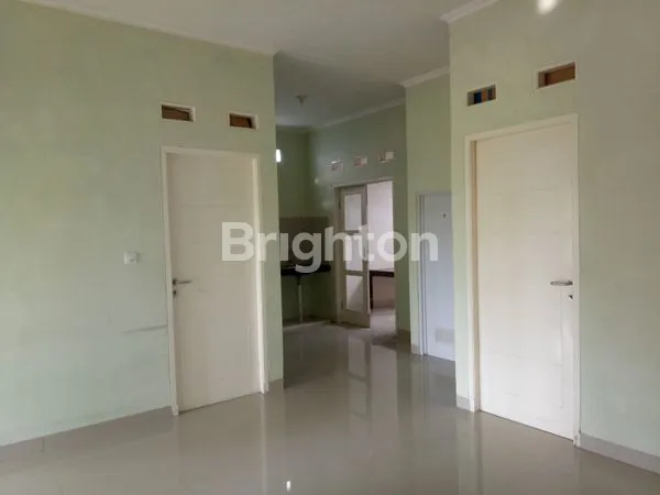 image RUMAH SIAP HUNI HANYA 1M AN DI BSD CITY (8)