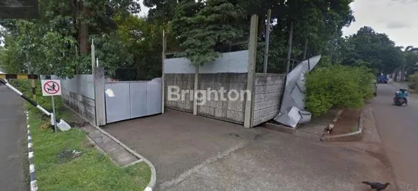 image LAHAN STRATEGIS 1600M2 UNTUK LAPANGAN PADEL DI KEBUN JERUK JAKARTA BARAT (1)
