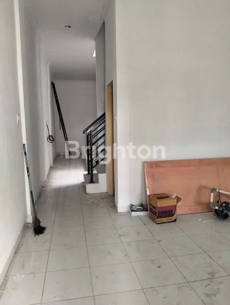image RUMAH 2½ LANTAI DI ZEIN RESIDENCE MEDAN (2)