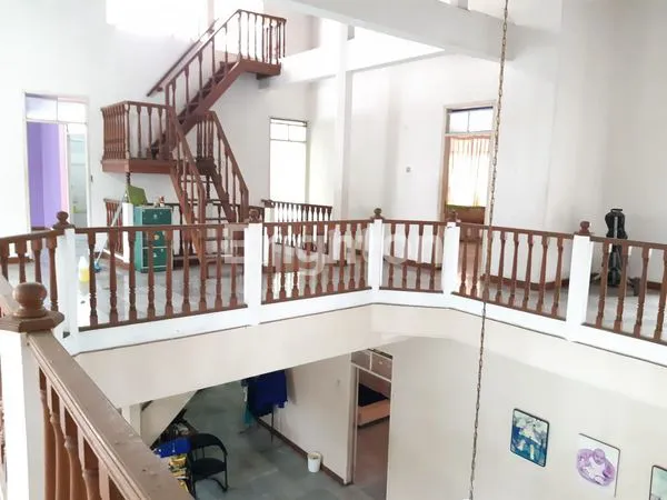 image TURUN HARGA! RUMAH BESAR 400M² DEKAT UNPAR, HARGA DIBAWAH NJOP (3)