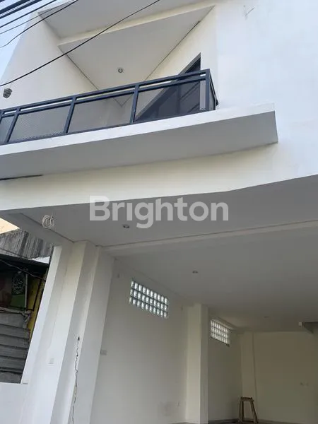 image RUKO BARU 2 LANTAI DI LOKASI STRATEGIS SESETAN DENPASAR (2)